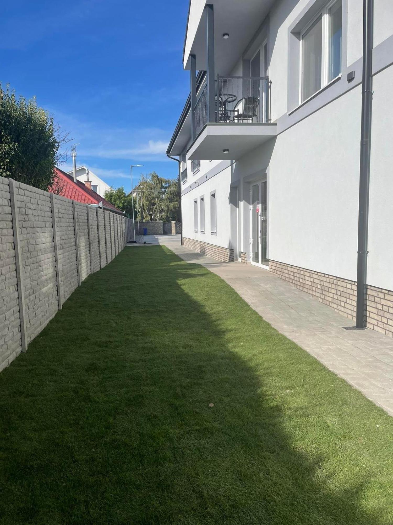 Zafir Hotell Dunajská Streda Eksteriør bilde